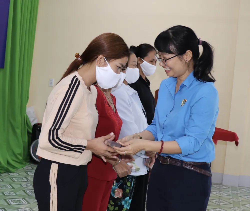 CEP đưa các hoạt động phục vụ lao động nghèo huyện Trảng Bom ảnh 2