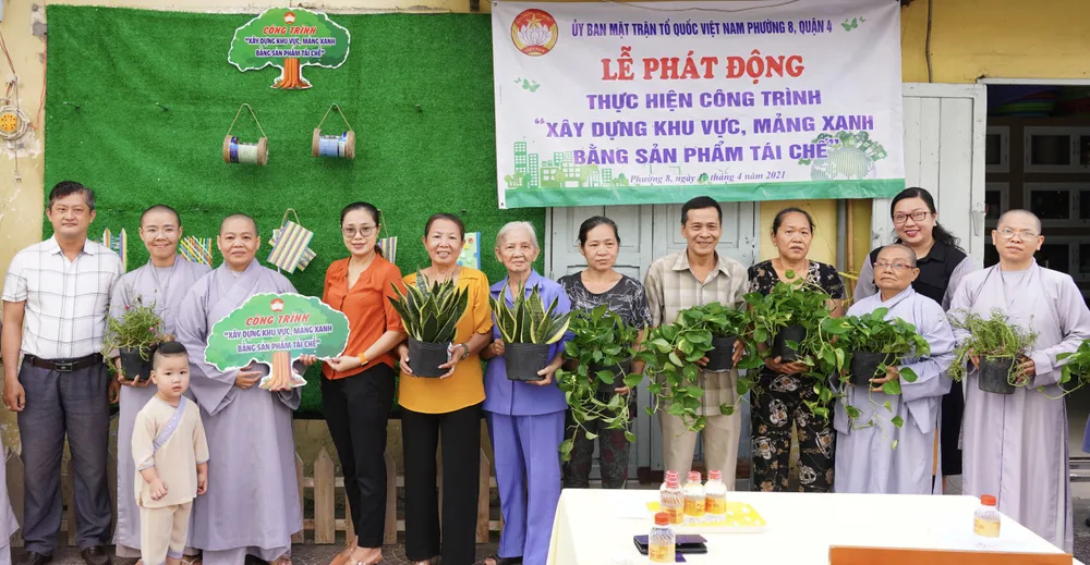 Thực hiện 45 khu vực, mảng xanh bằng sản phẩm tái chế ảnh 1