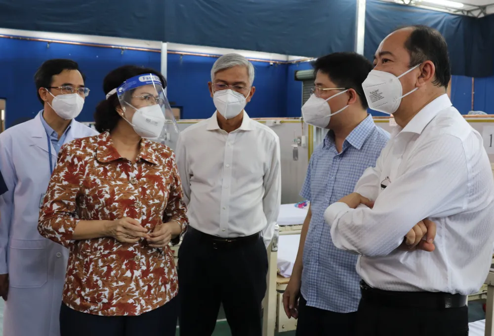 Trường THPT Phú Nhuận thành bệnh viện điều trị F0 ảnh 2