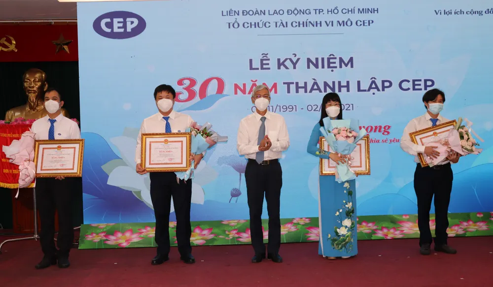 Đưa vốn đến tận tay 4,8 triệu lượt lao động nghèo ảnh 4