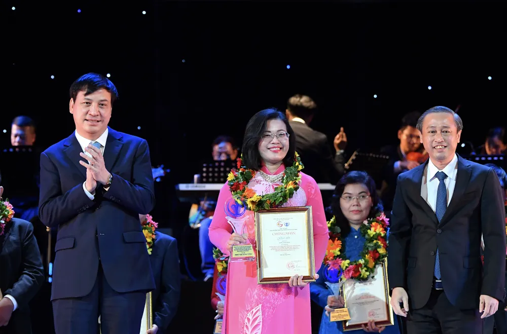 Chủ tịch UBND TPHCM Phan Văn Mãi: Lan tỏa sáng tạo đến mọi tầng lớp nhân dân ảnh 5