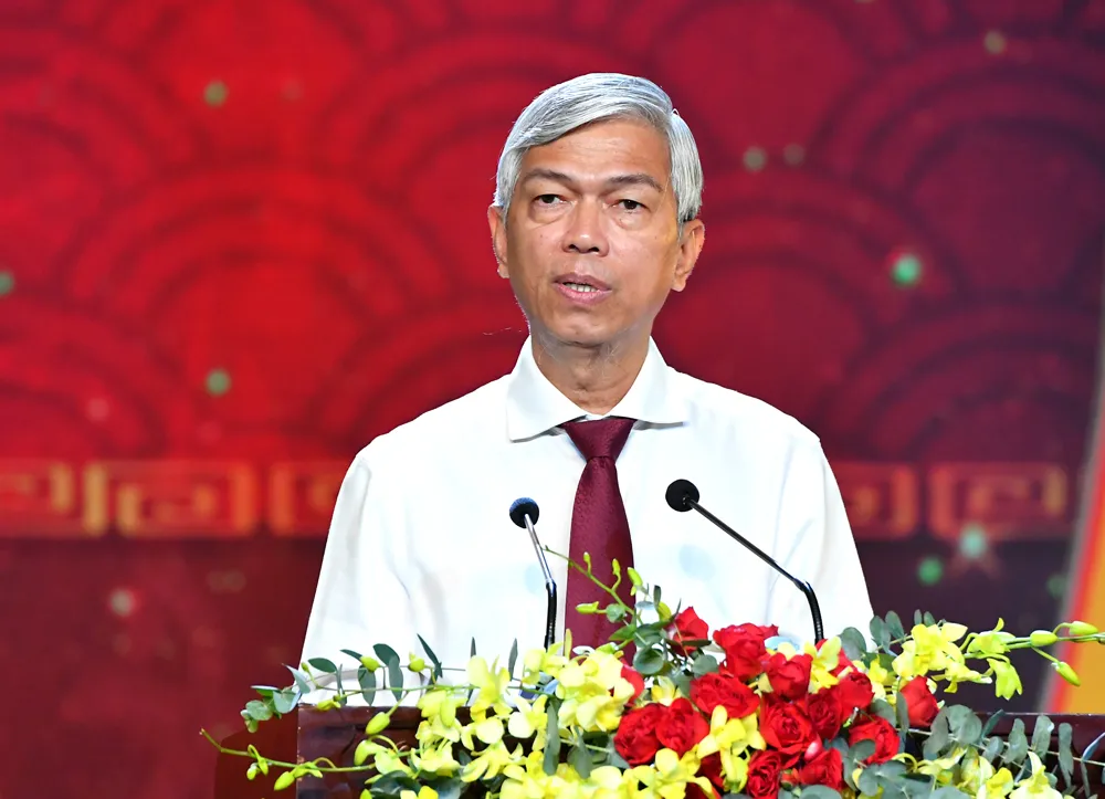 Hơn 10 tỷ đồng chăm lo tết cho nông dân khó khăn ảnh 2