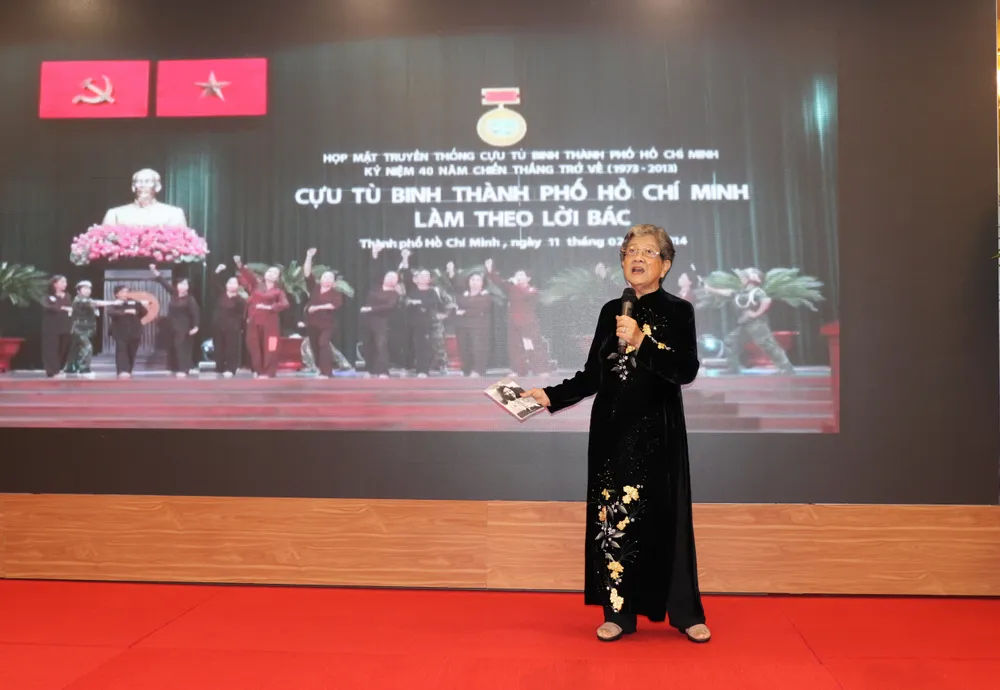 Niềm vui nhận danh hiệu Anh hùng của tập thể nữ tù binh trại giam Phú Tài ảnh 7