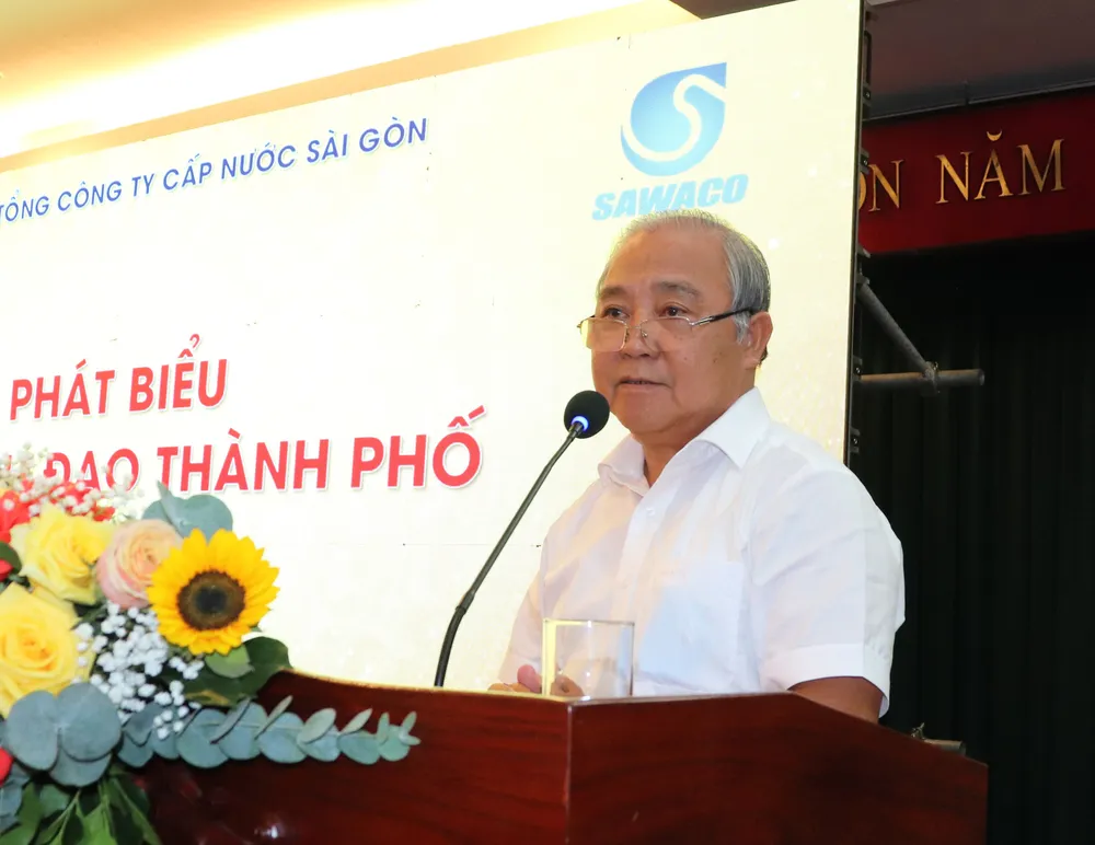 Phó Trưởng Ban Tổ chức Thành ủy TPHCM Võ Văn Tân phát biểu tại hội nghị