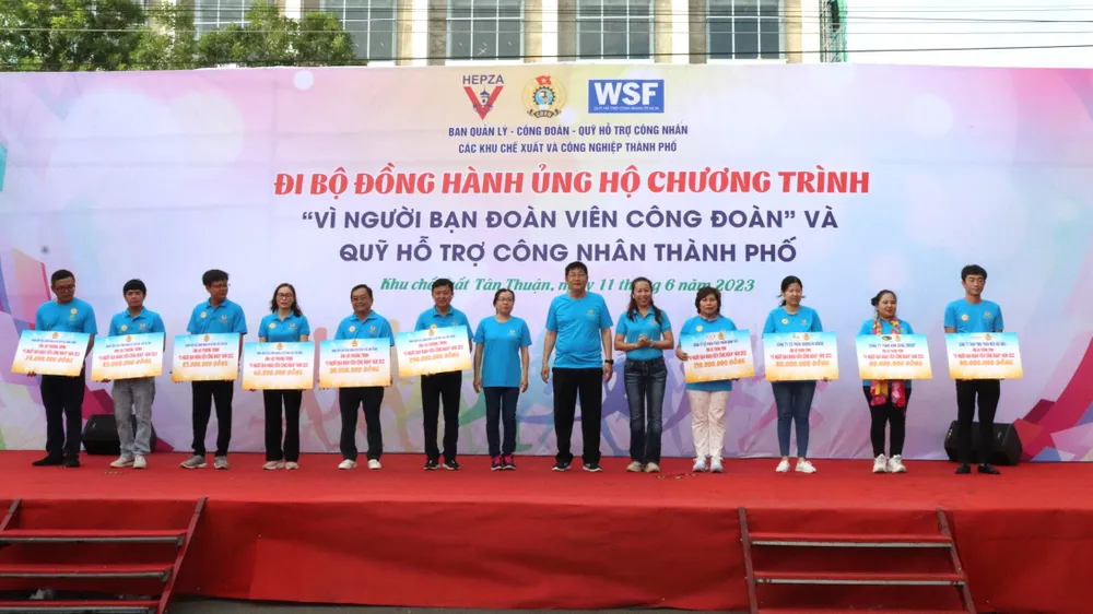 Các đơn vị đồng hành ủng hộ chương trình đi bộ Các đơn vị đồng hành ủng hộ chương trình đi bộ