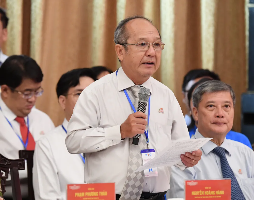 Ông Nguyễn Hoàng Năng phát biểu tại buổi gặp gỡ. Ảnh: VIỆT DŨNG