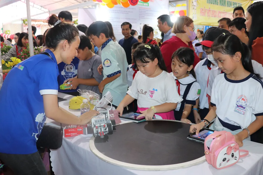 Ngày hội thu hút đông đảo thiếu nhi tham gia