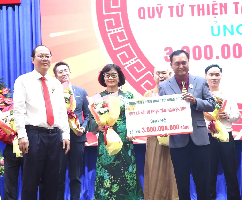 Các tập thể, cá nhân hưởng ứng đóng góp phong trào “Tết nhân ái” Xuân Giáp Thìn năm 2024