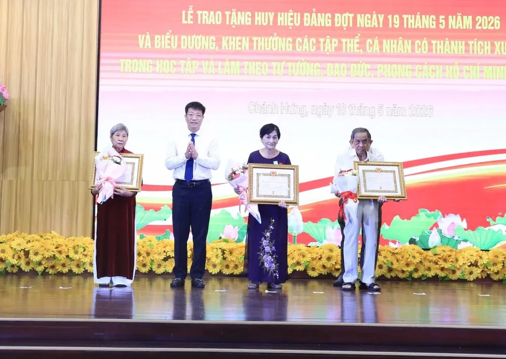 Hinh Chánh hưng 1.jpg