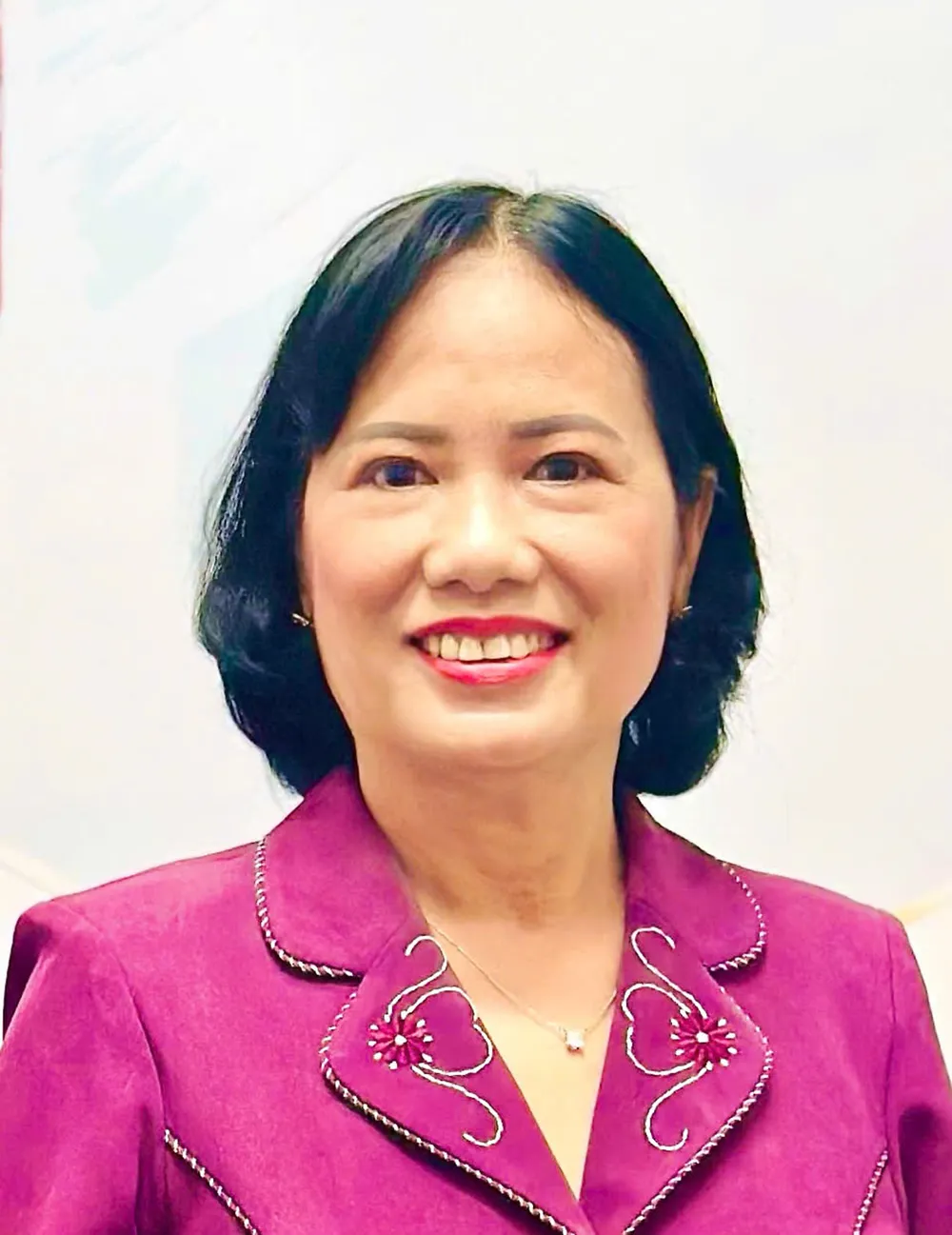 Bà Ung Thị Xuân Hương.jpg
