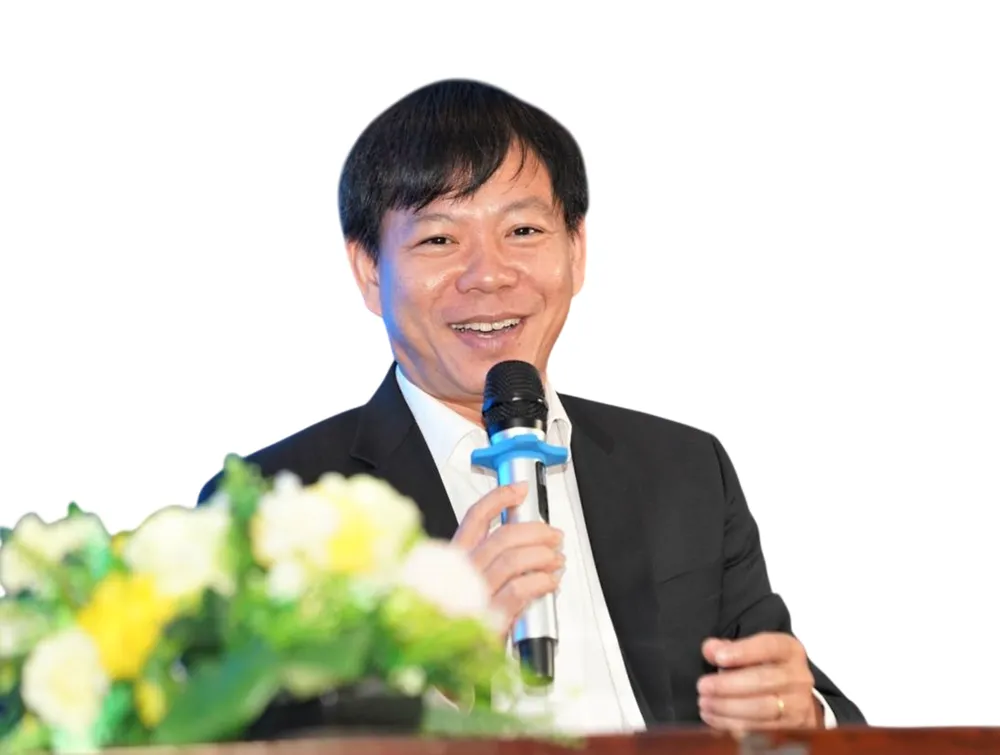 ts-nguyen-trung-nhan-truong-phong-dao-tao-truong-dh-cong-nghiep-tphcm-6723-7213-Photoroom.png
