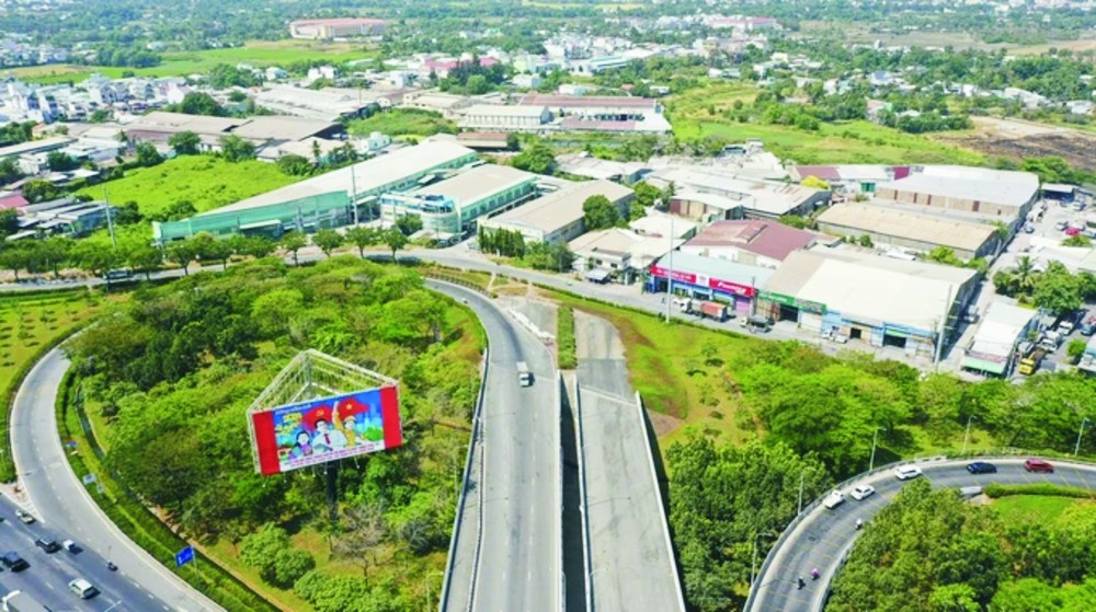 平政县交通基础设施规划仍有许多不足之处。