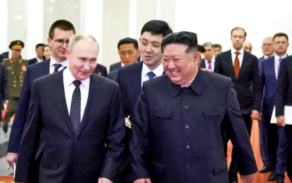 普京向金正恩致新年贺信强调将继续合作