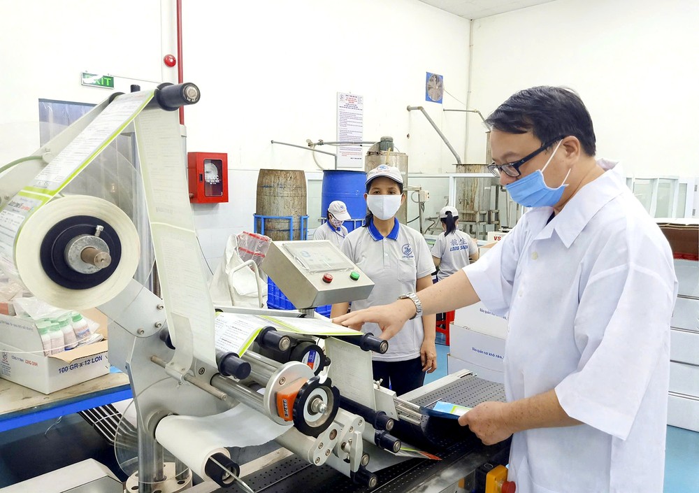 致力履行企业社会责任