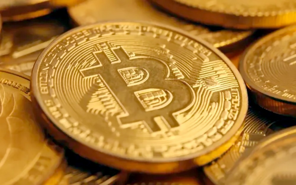 比特币价格跌破 8 万美元