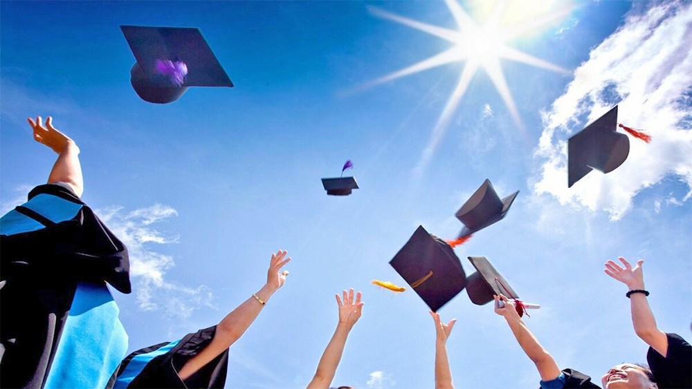 我们快要毕业了