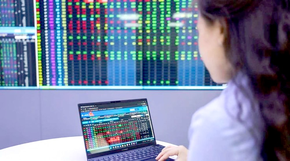 增强投资基金在资金市场作用