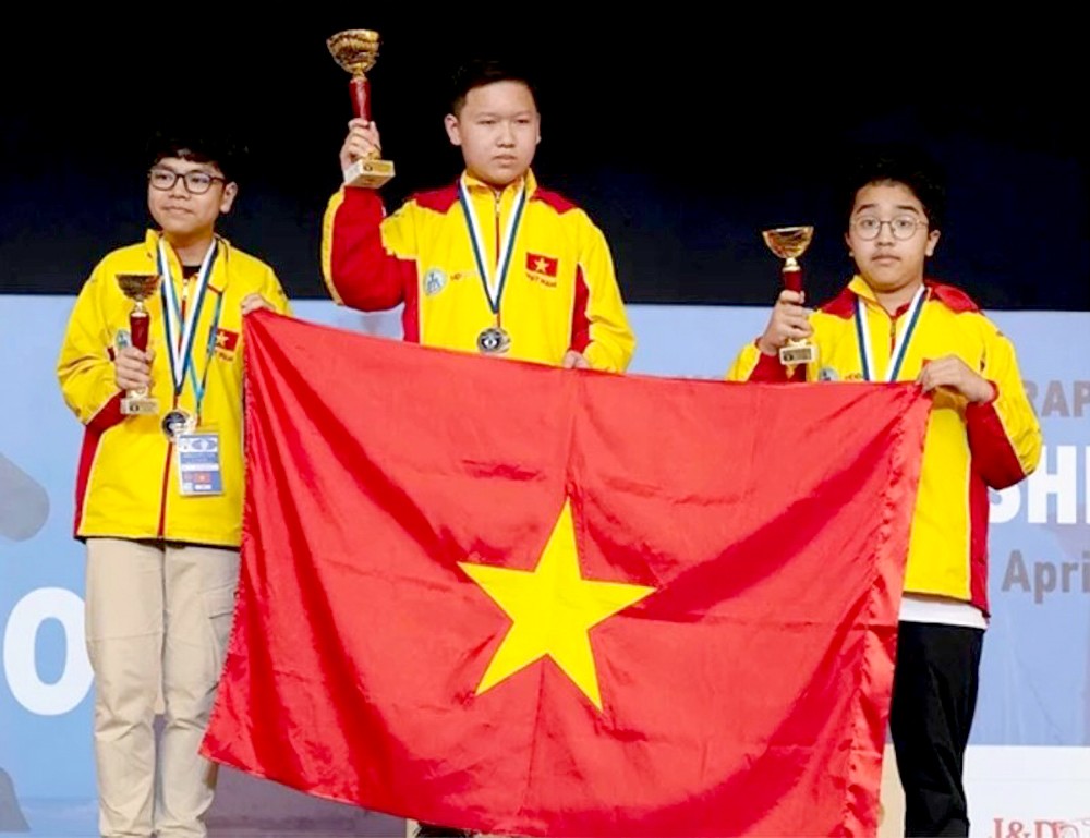 越南青少年棋手在世界青少年国际象棋锦标赛获３金