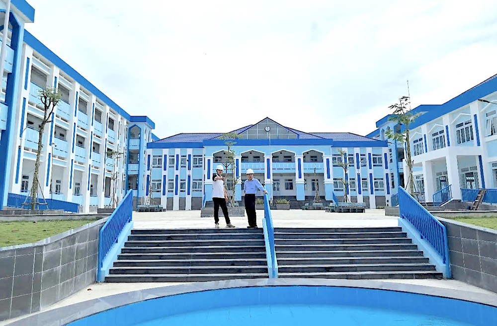 古芝县新盛东乡新盛东2初中学校新建项目已竣工。