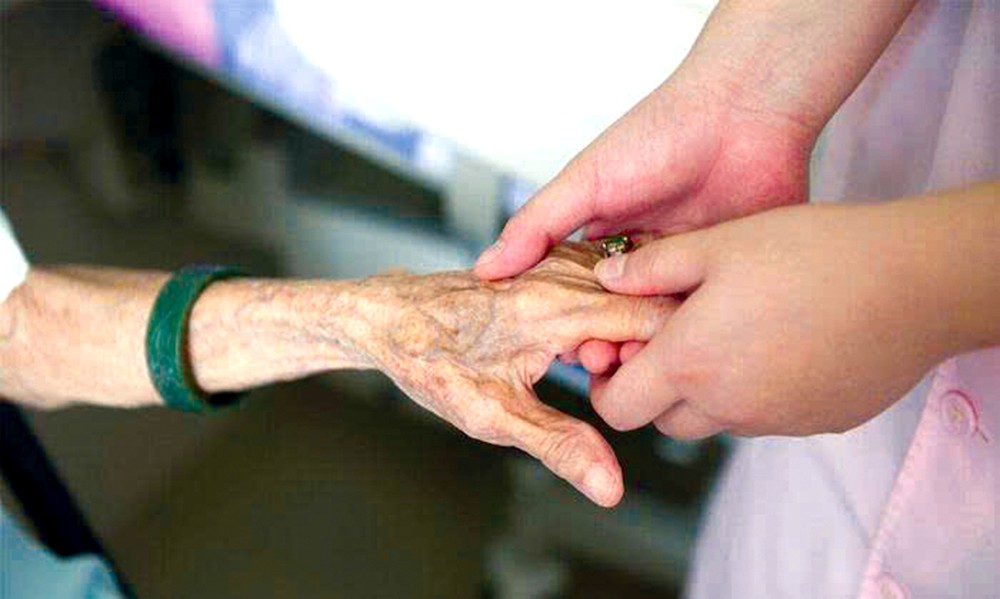 许多老年人存在营养不良的情况。