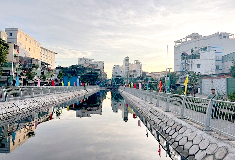整饬后的杭庞涌。