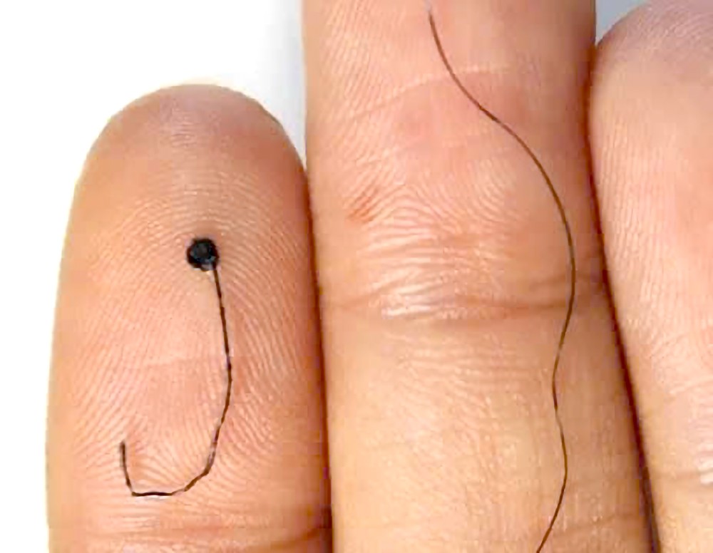 科学家研发出类似头发的脑电监测设备