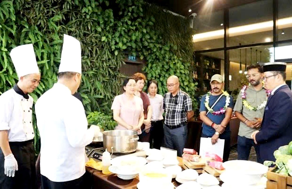 30-5 z6644926165131_e8843907f73f5ff9ccff4a4b30145f91.jpg