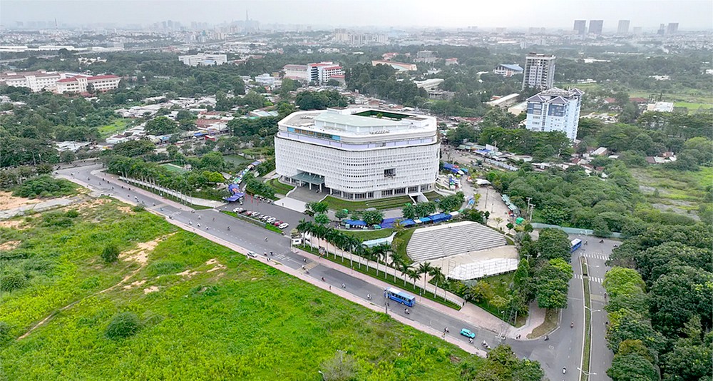 守德市正努力推进余下的场地清拆工作，以确保项目顺利进行。