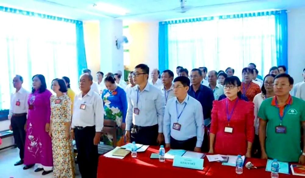 平新郡平治东A坊第二十六街区党支部大会。