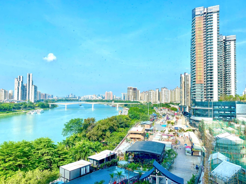 鸟瞰的邕江美景。