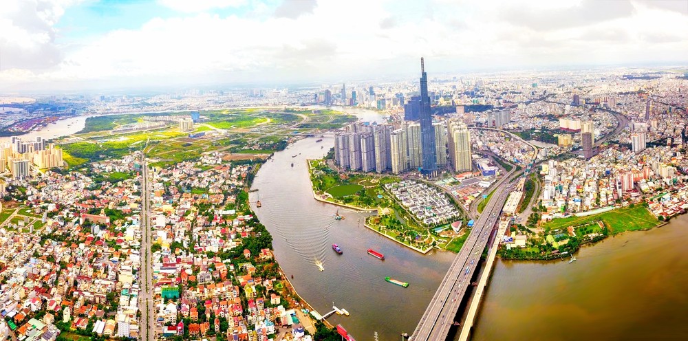 胡志明市奋发图强，朝成为全球百大宜居城市目标迈进。