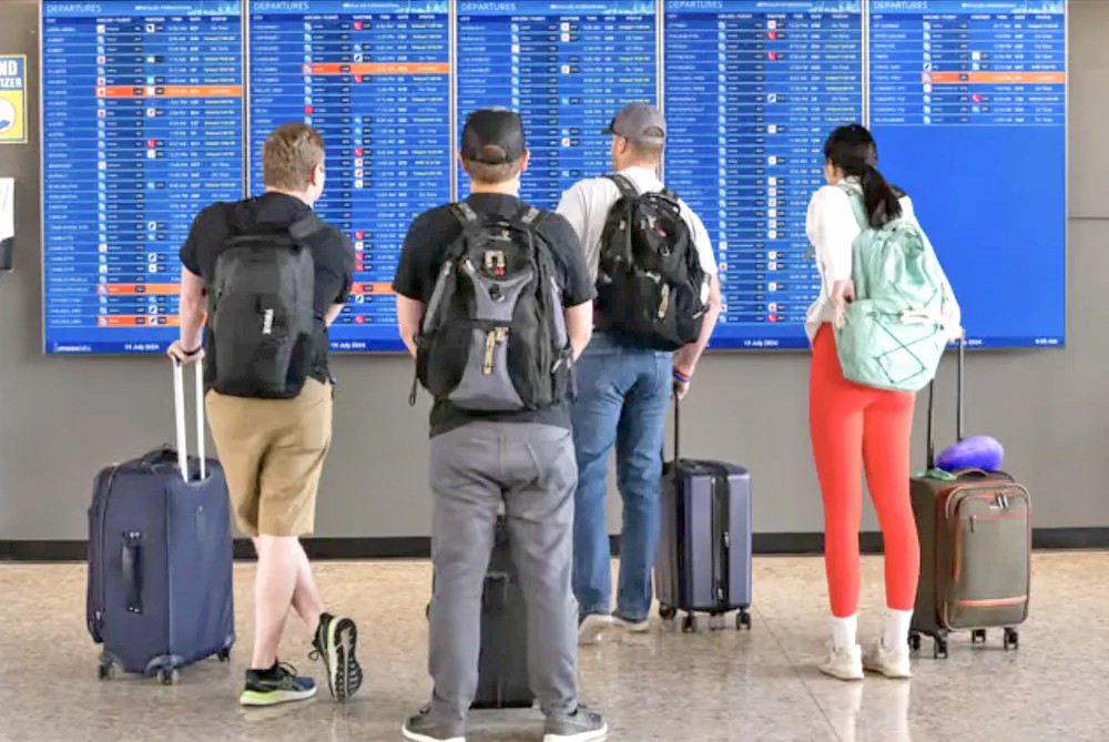 空管人员罢工 全法民航运输面临严重影响