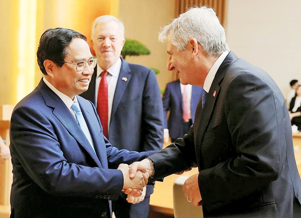 政府总理范明政与 USABC 代表团成员会面。