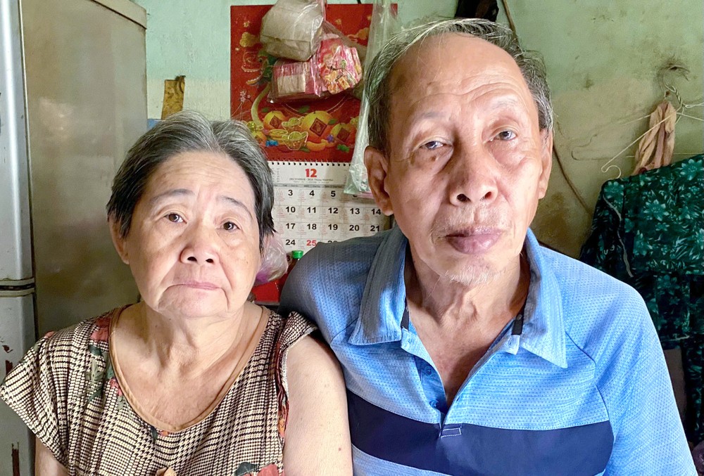 黎何与潘雪明夫妇。