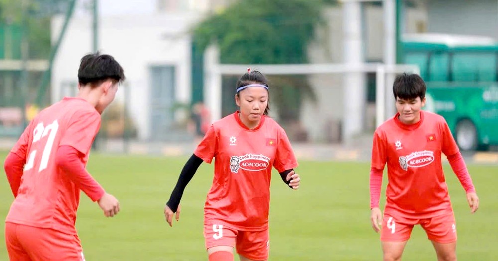 越南女足备战2025年东南亚锦标赛