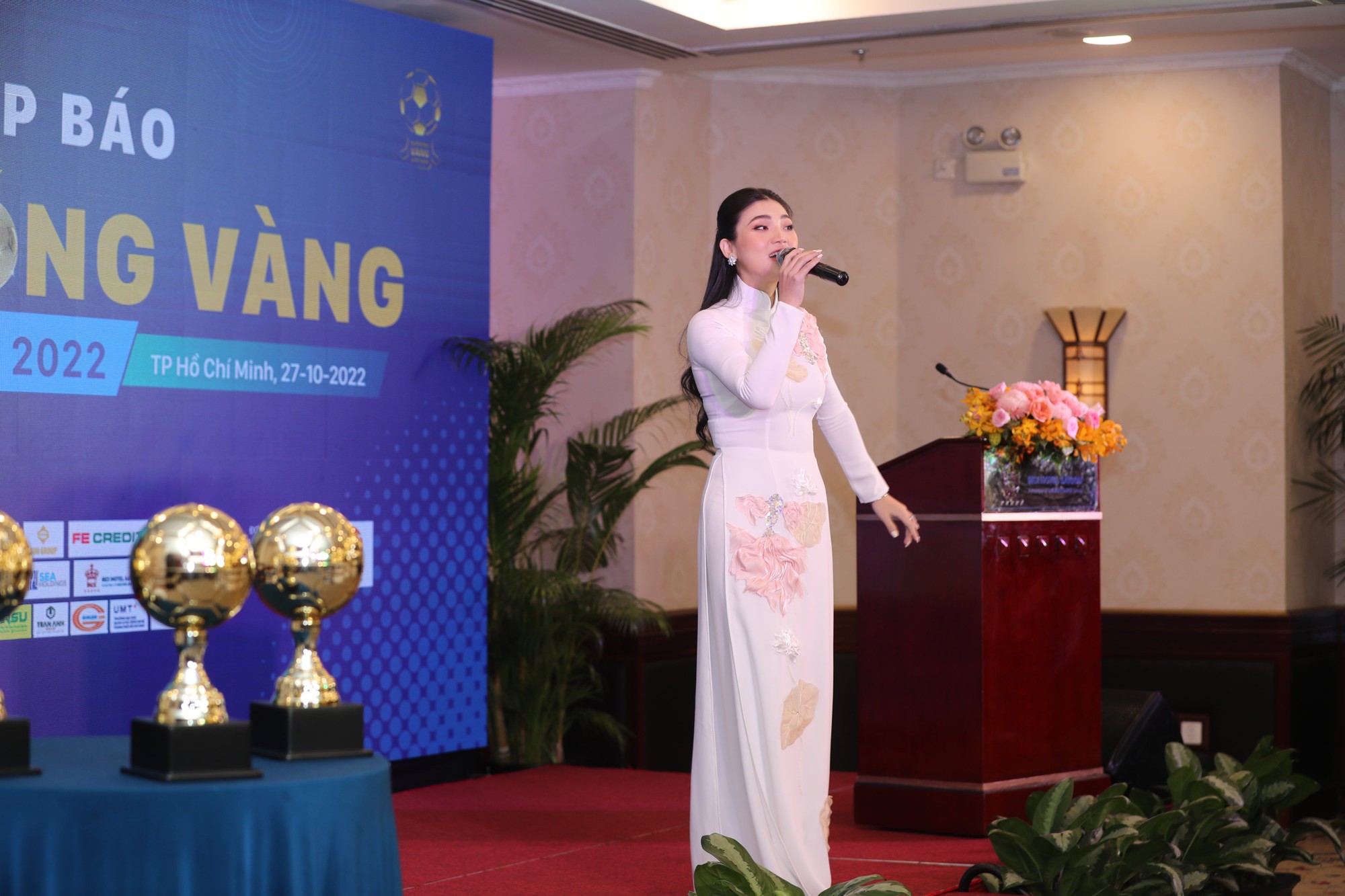 Giải thưởng Quả bóng vàng Việt Nam 2022: Các hạng mục “vắng mặt” năm ngoái được bổ sung trở lại ảnh 12 Giải thưởng Quả bóng vàng Việt Nam 2022: Các hạng mục “vắng mặt” năm ngoái được bổ sung trở lại ảnh 12