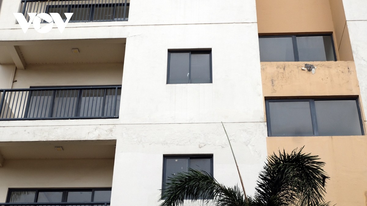 cảnh đìu hiu, nhếch nhác tại khu căn hộ thủ thiêm chuẩn bị đấu giá lần 4 hình ảnh 5 canh diu hiu, nhech nhac tai khu can ho thu thiem chuan bi dau gia lan 4 hinh anh 5