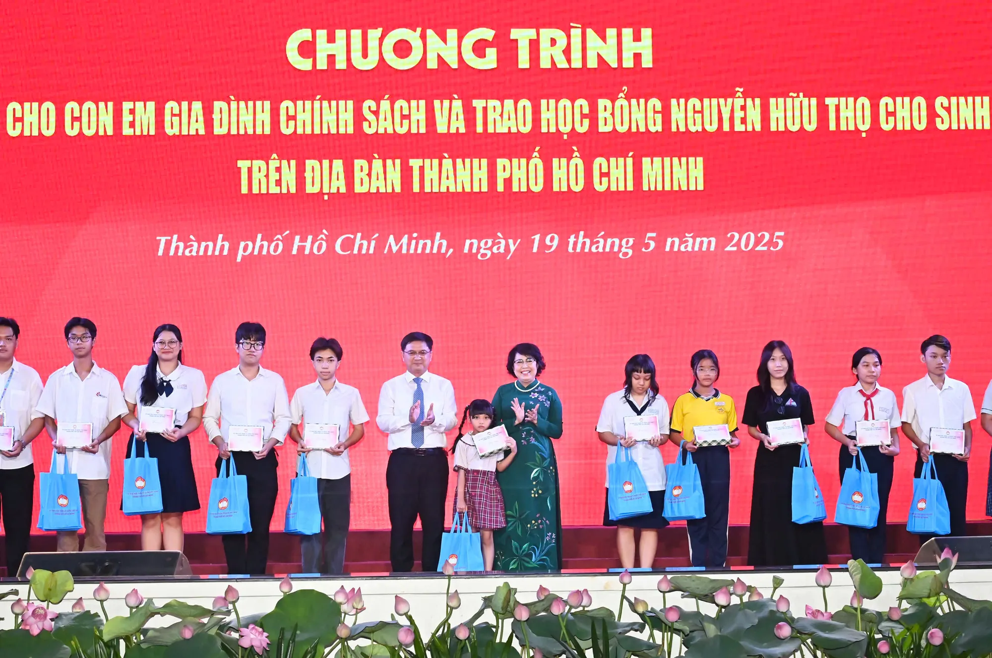 58c300d3fbfc4ea217ed.jpg