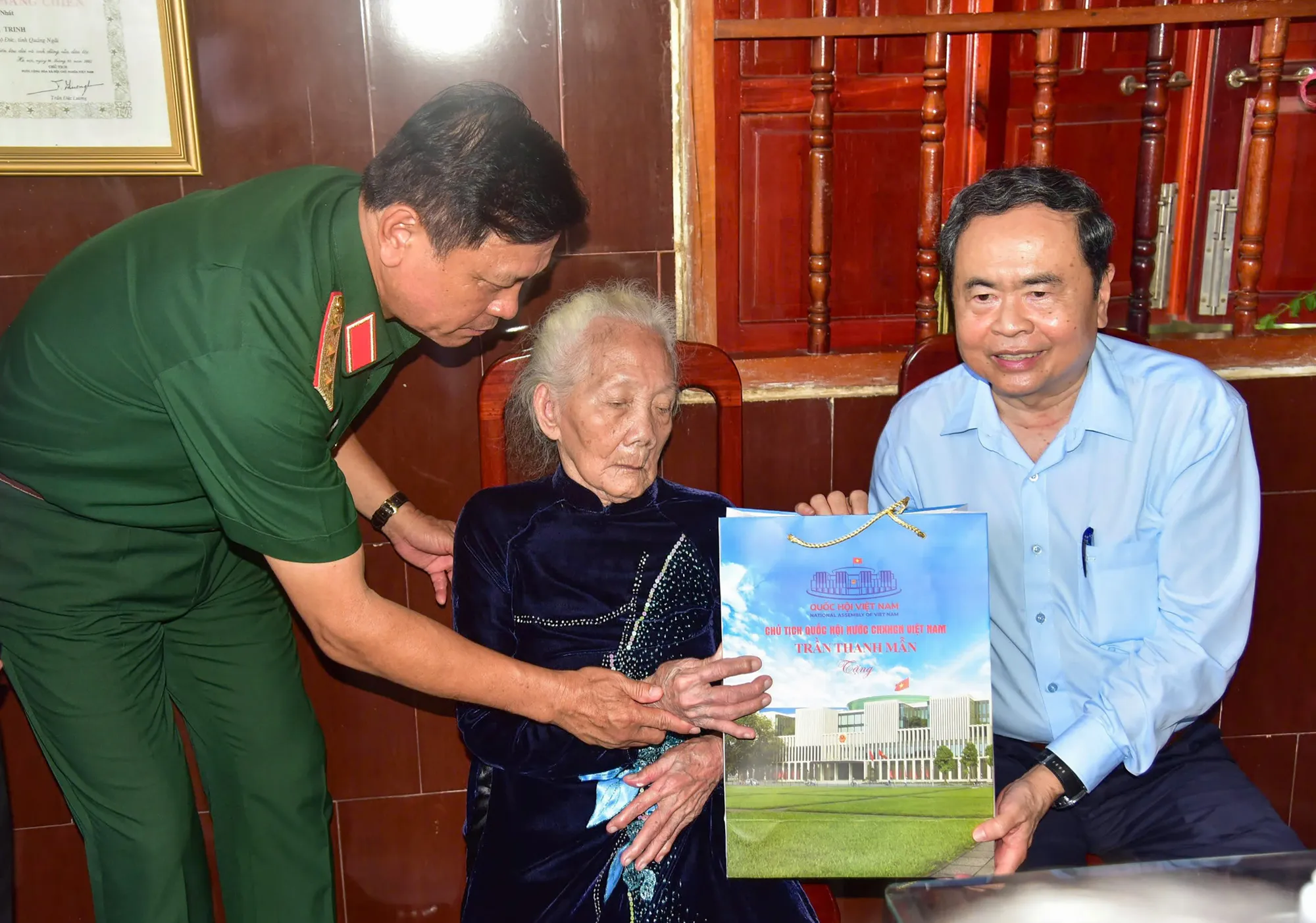 Mẹ Việt Nam Anh hùng Trần Thị Trinh 2.jpg
