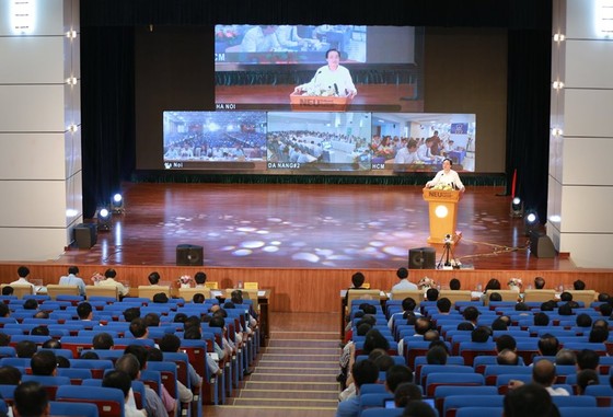 Bộ GD-ĐT sắp công bố phương thức thi và tuyển sinh sau năm 2021 ảnh 1