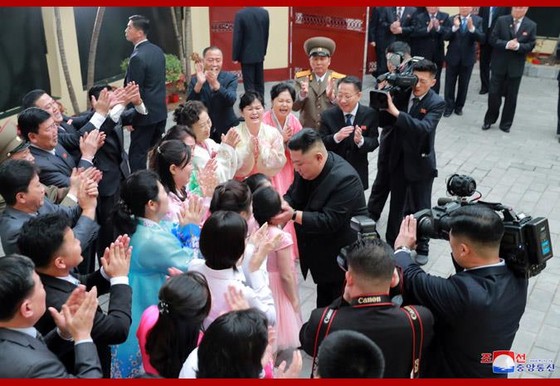 Hôm nay, Chủ tịch Kim Jong-un và đoàn Triều Tiên có những hoạt động gì? ảnh 2