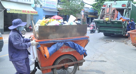 HĐND TPHCM khai mạc kỳ họp bất thường bàn vấn đề môi trường ảnh 2