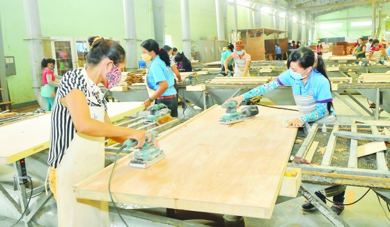 Việt Nam trước cơ hội trở thành trung tâm đồ gỗ nội thất thế giới ảnh 1