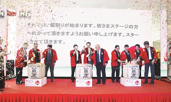 Khai trương Showroom Toyota Hiroshima Tân Cảng - HT do Hòa Bình làm tổng thầu ảnh 1