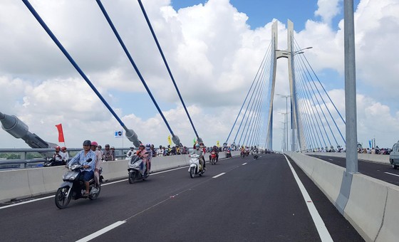Khánh thành và chính thức thông xe cầu Vàm Cống ảnh 6