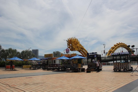 Triển khai Gian hàng kinh doanh thương mại di động ở đường Bạch Đằng ảnh 1