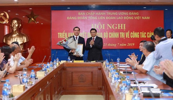 Điều động Bí thư tỉnh Hà Nam làm Bí thư Đảng đoàn Tổng Liên đoàn Lao động Việt Nam ảnh 1