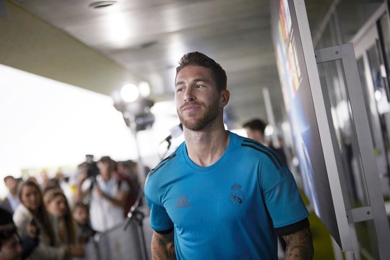 Càng bị ganh ghét, Real càng phải vô địch Champions League ảnh 1