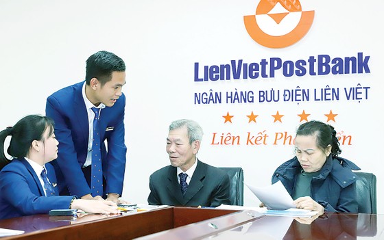 Cung cấp dịch vụ tài chính tới người hưu trí ảnh 1