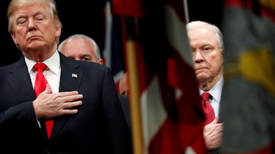 Tổng thống Mỹ cách chức Bộ trưởng Tư pháp Jeff Sessions ảnh 1